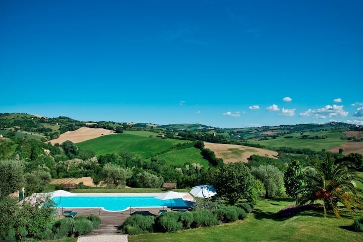 casal-dei-fichi-pool-view